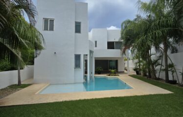 Casa en Lagos del Sol, Cancún Q.R.