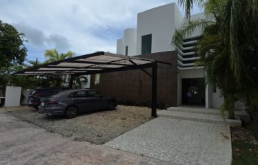 Casa en Lagos del Sol, Cancún Q.R.