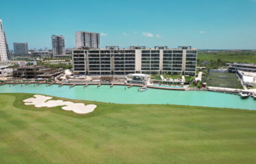 Condominio La Vela Puerto Cancún.