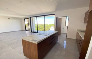 En Venta Departamento Condominio Soto Grande.